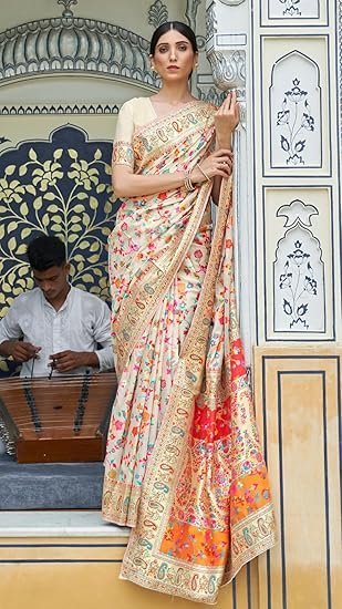 SGF11- Women's Kanjivaram Pure Soft Silk Handloom Saree Pure Golden Zari With Blouse Piece - Image 3